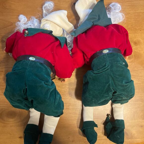 2 Christmas Santa Elves Vtg Ornament Shelf Sitter Bendable Fabric Dolls - Picture 7 of 7